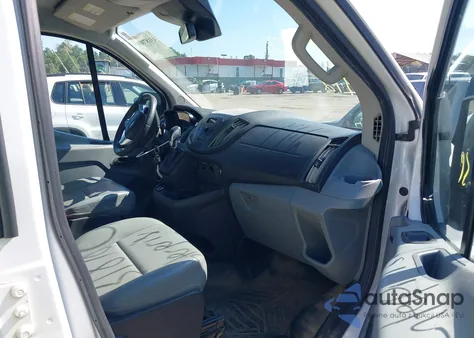 2018 Ford Transit T-250 z USA, uszkodzony, nr VIN 1FTYR1ZM5JKA41458